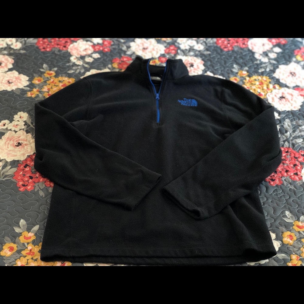 Men’s North Face quarter zip pullover fleece